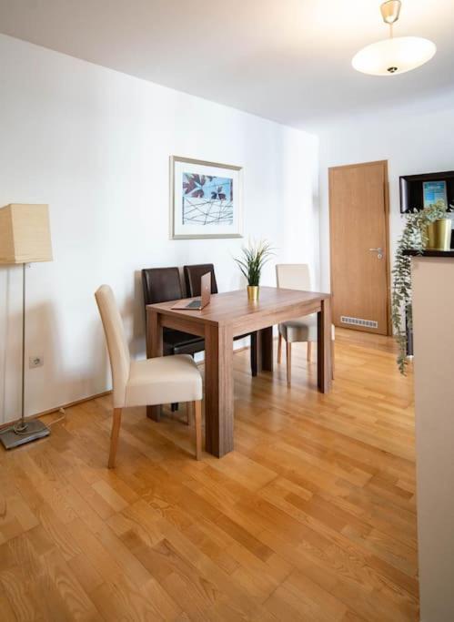Free Parking! Soho Budapest 304, 4 Ppl, Ac, Fast Wifi, Smart Tv Eksteriør bilde