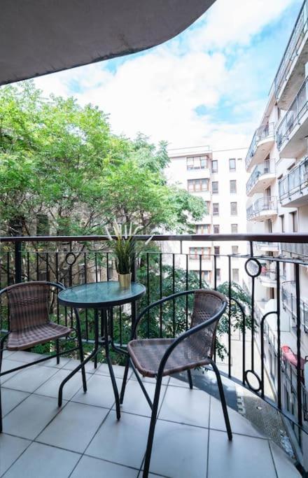 Free Parking! Soho Budapest 304, 4 Ppl, Ac, Fast Wifi, Smart Tv Eksteriør bilde